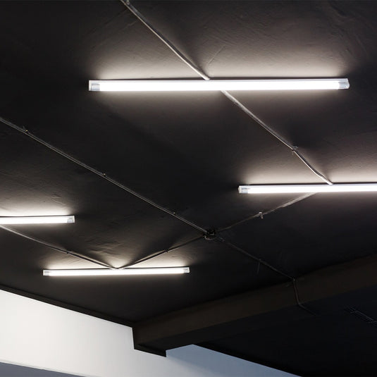 Lâmpada LED Tubo T8 120Cm 18W 6500K Frio IRC 80 7020164 Ledvance